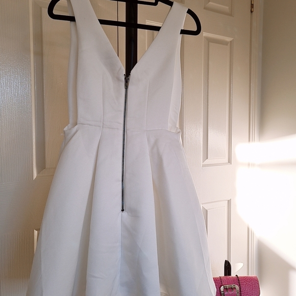 Ice S White Maxi Birthday Dress Party - Semi-Formal Dress Party - Picture 5 of 6